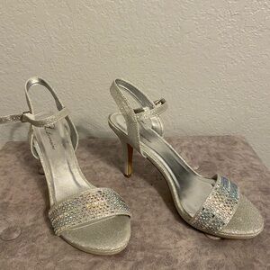 Lorraine silver sparkle high heels